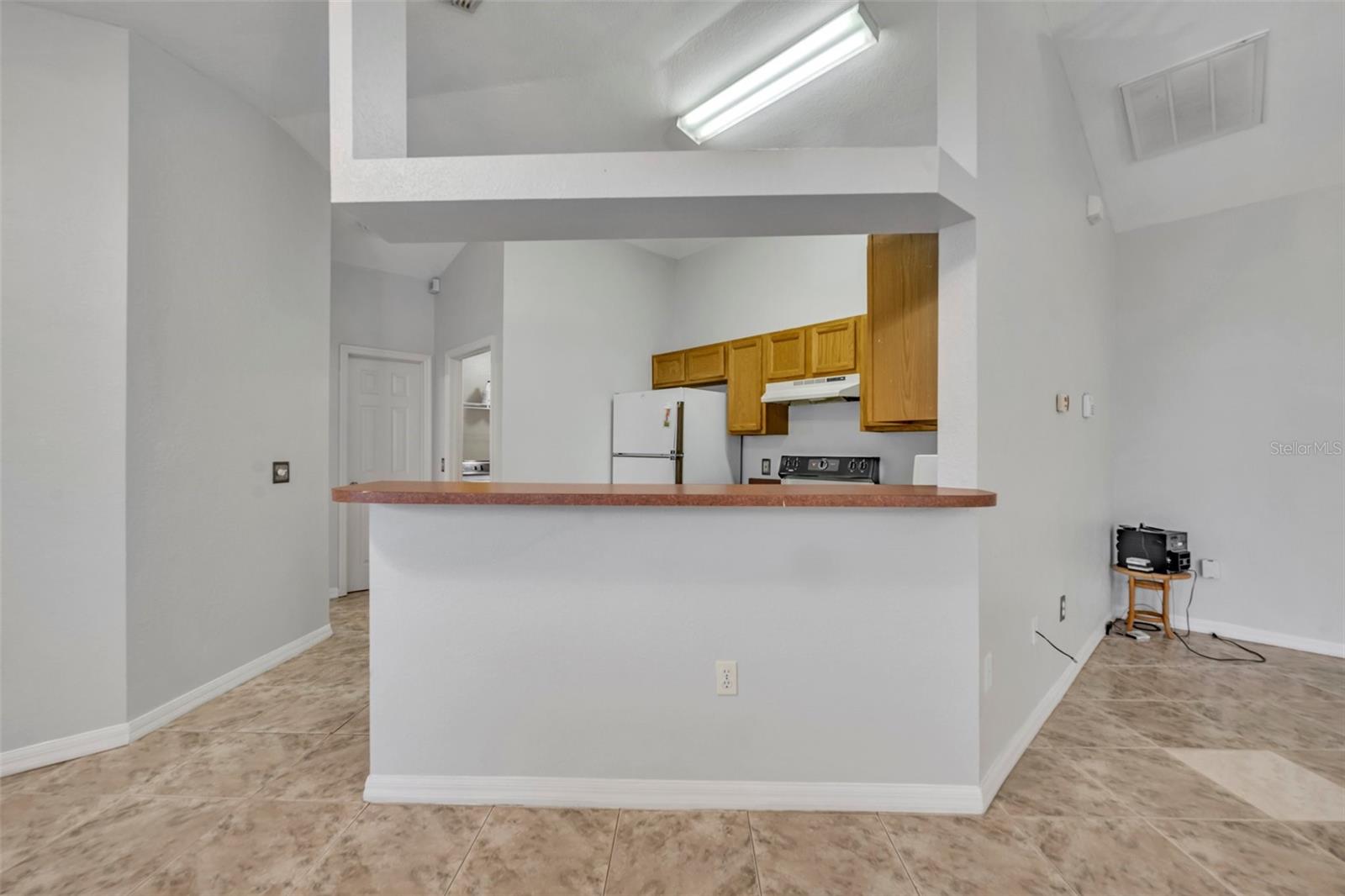 Image 16 of 29 For 609 Bluebill Lane