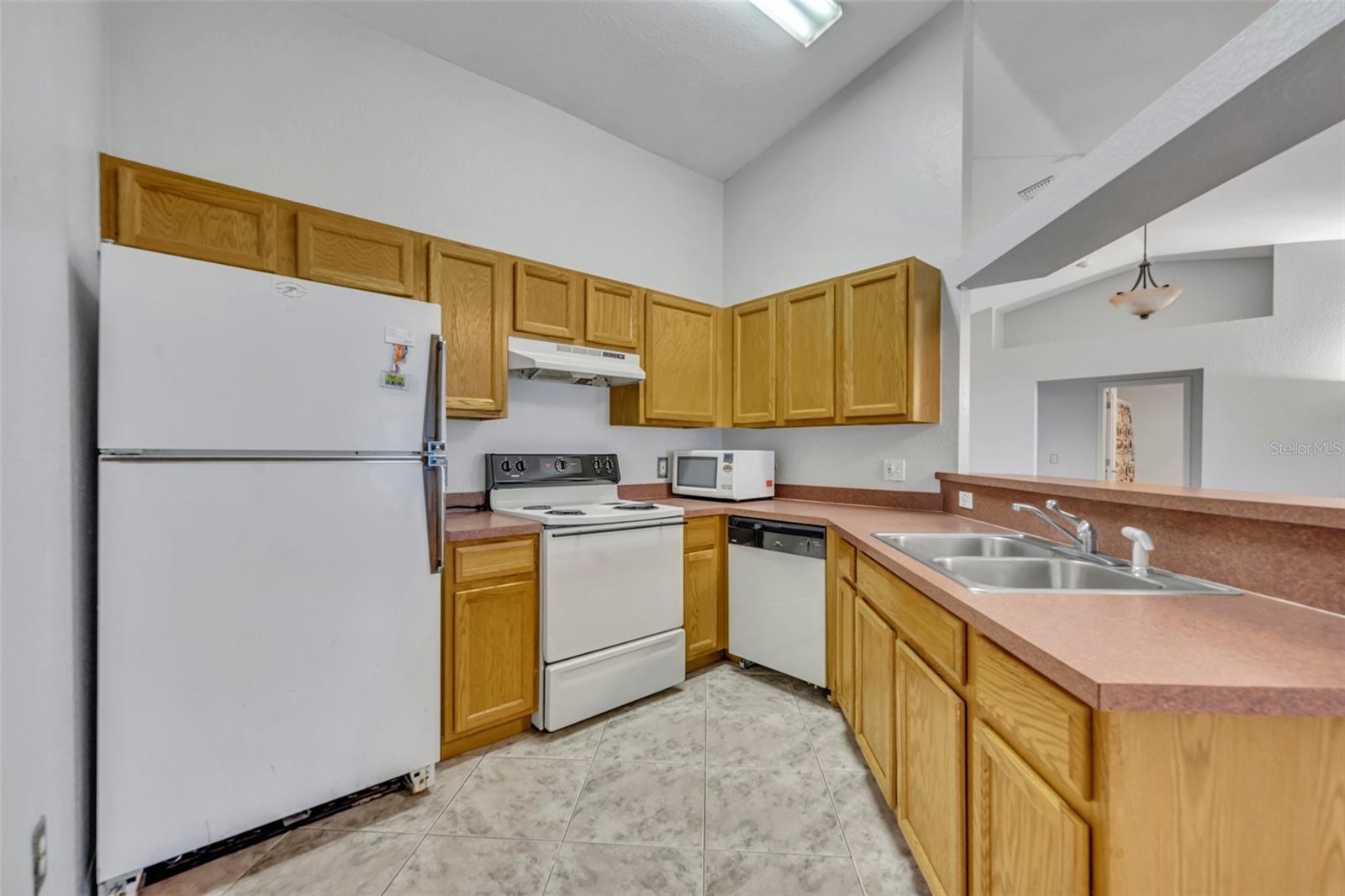 Image 18 of 29 For 609 Bluebill Lane