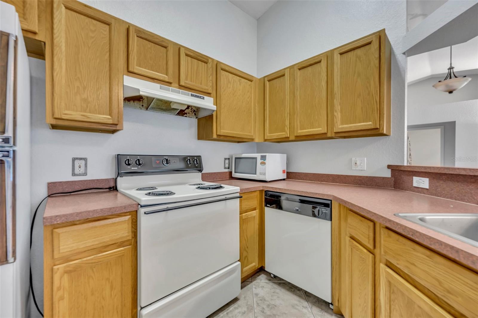 Image 19 of 29 For 609 Bluebill Lane