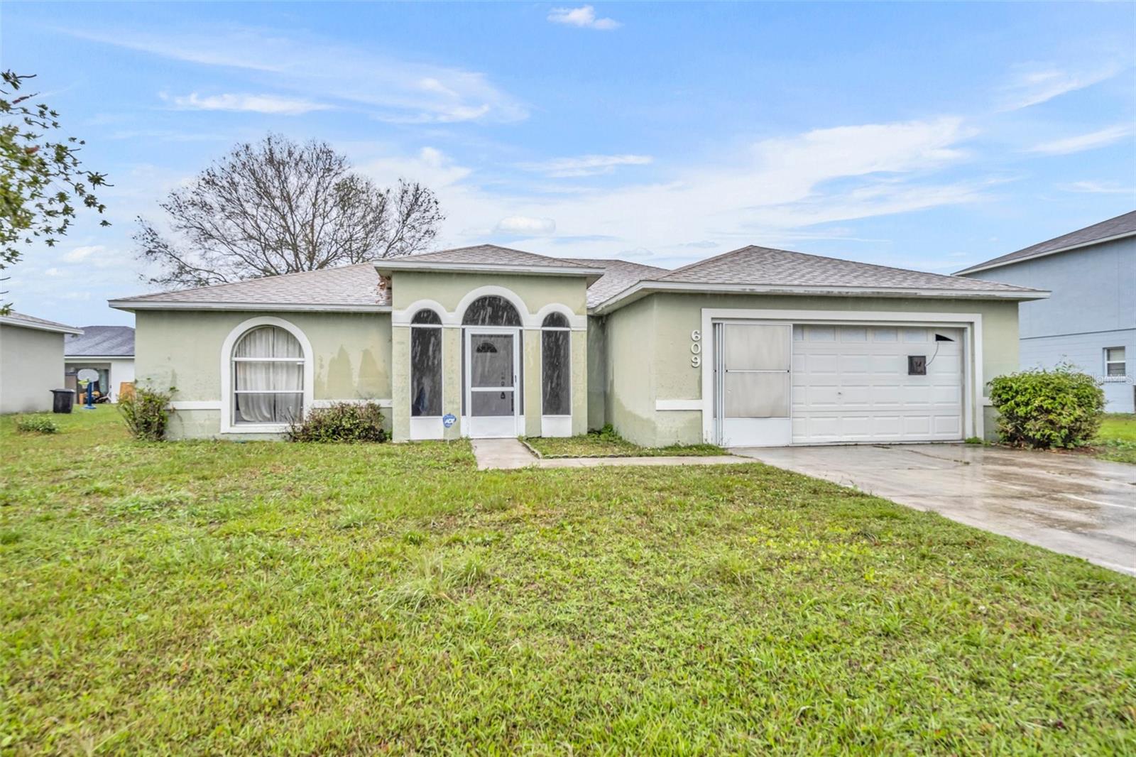 Image 2 of 29 For 609 Bluebill Lane