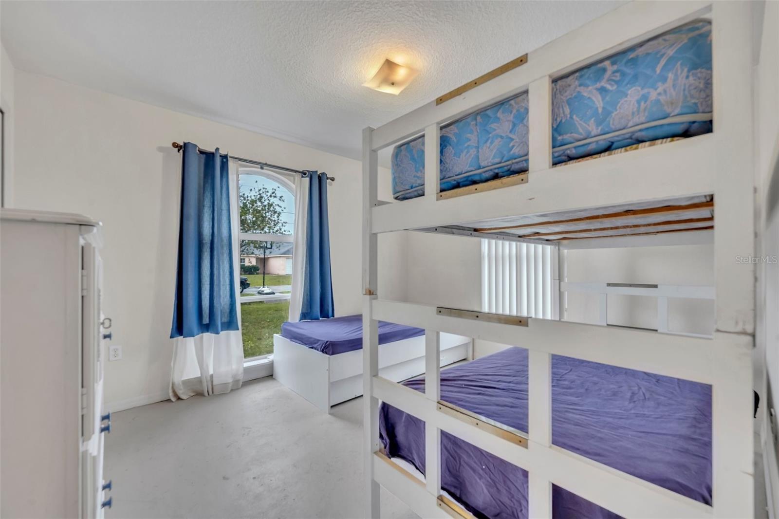 Image 27 of 29 For 609 Bluebill Lane