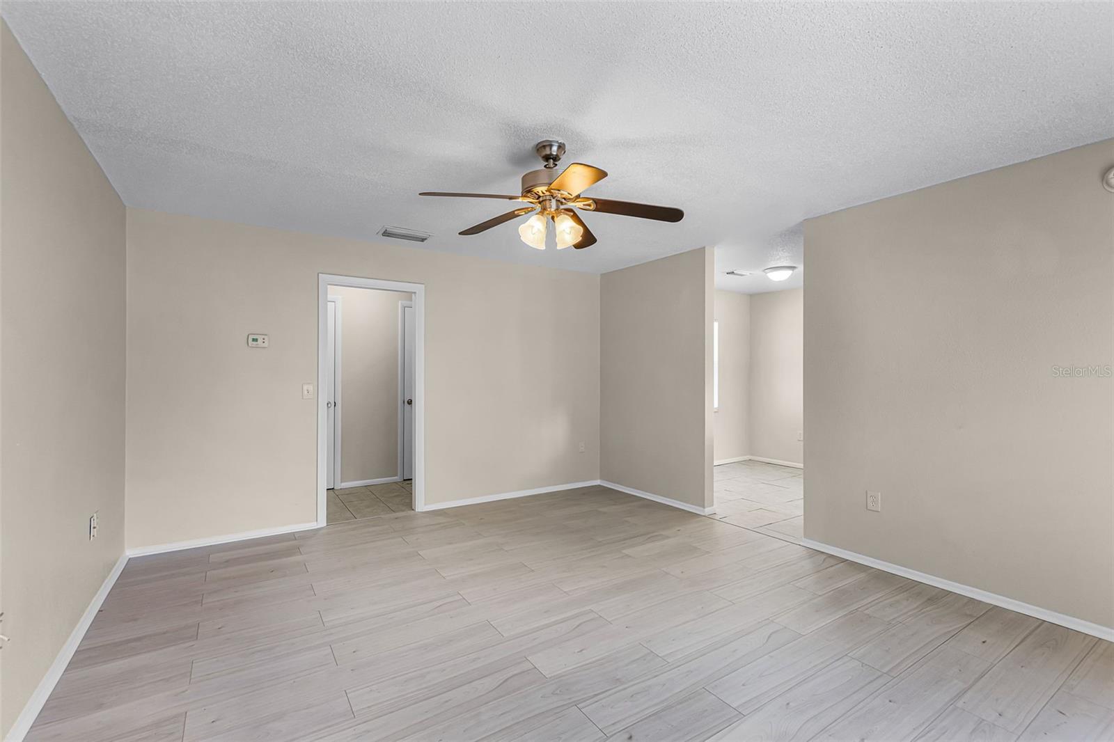 Image 6 of 16 For 103 Blue Heron Lane