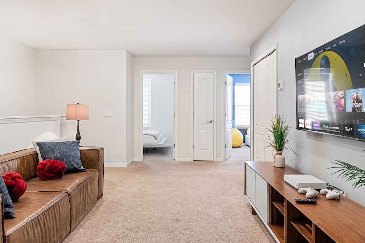 Image 11 of 61 For 8879 Geneve Court
