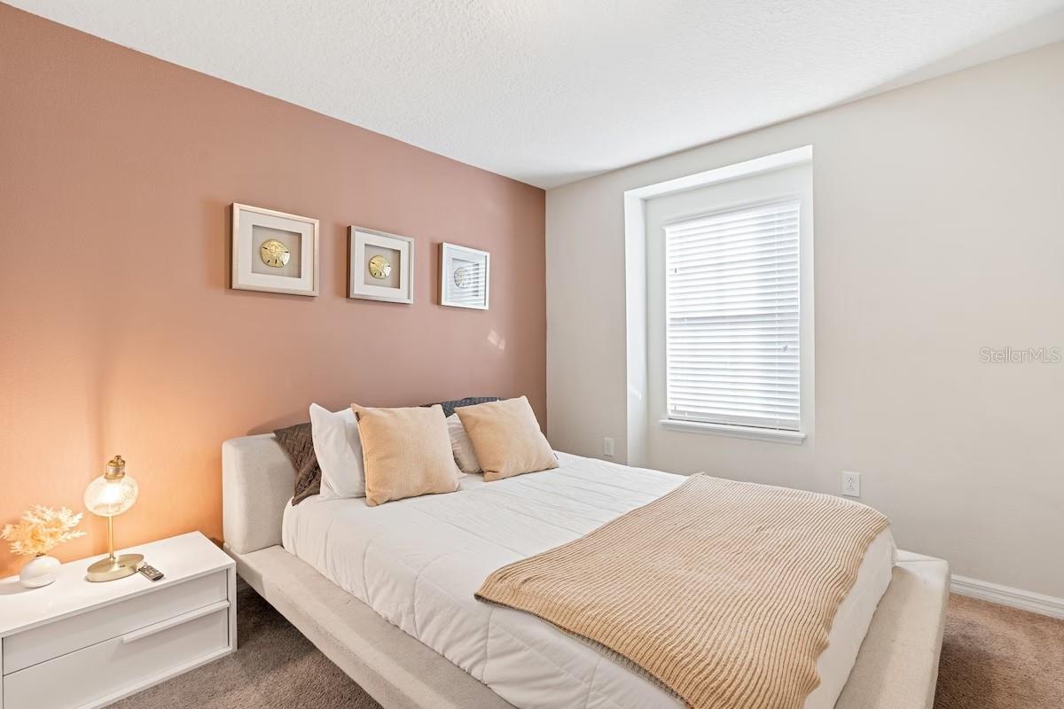 Image 27 of 61 For 8879 Geneve Court