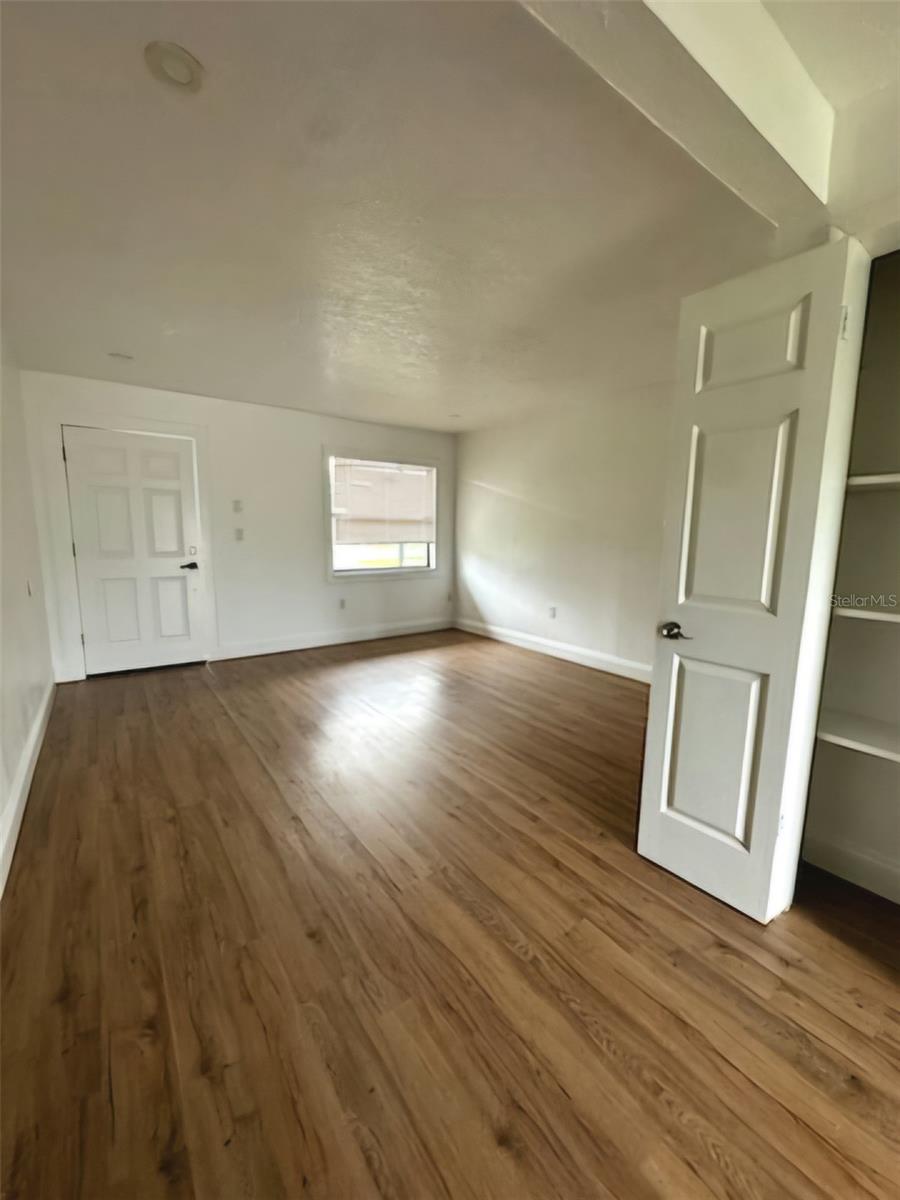 Image 3 of 11 For 813 Jefferson Street 2