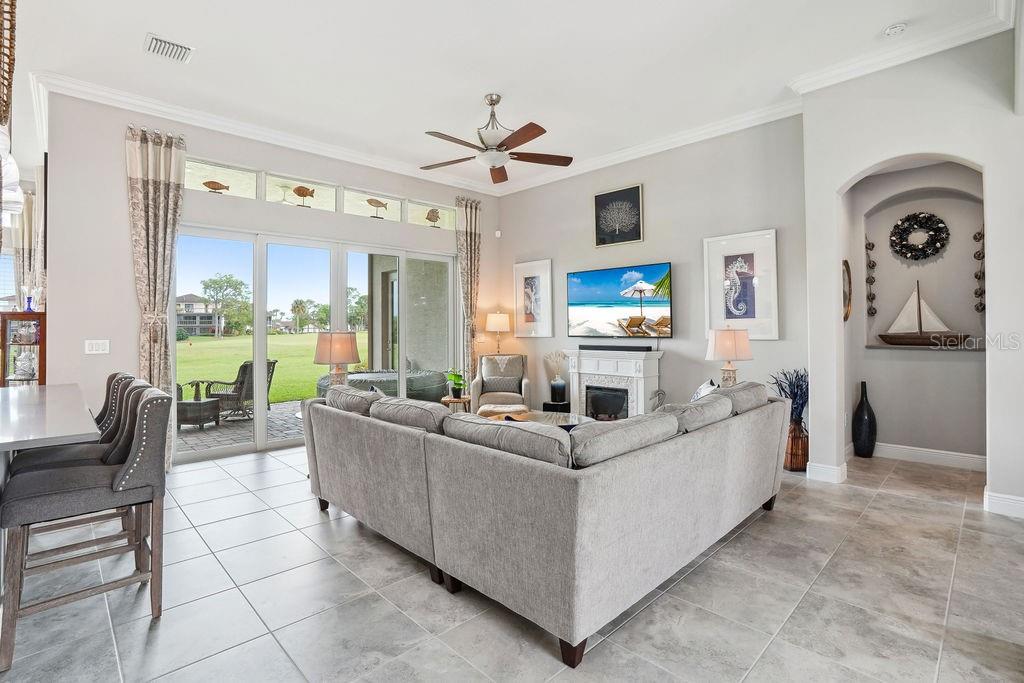 Image 4 of 61 For 3012 Bent Pine Drive