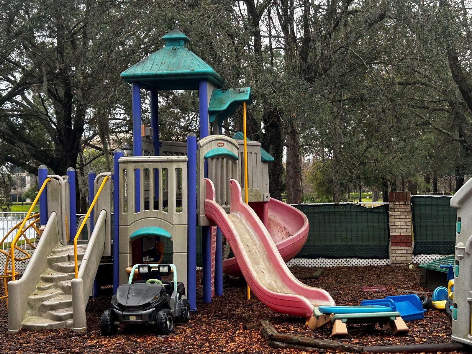 Image 16 of 25 For 1001 Greenwood Boulevard