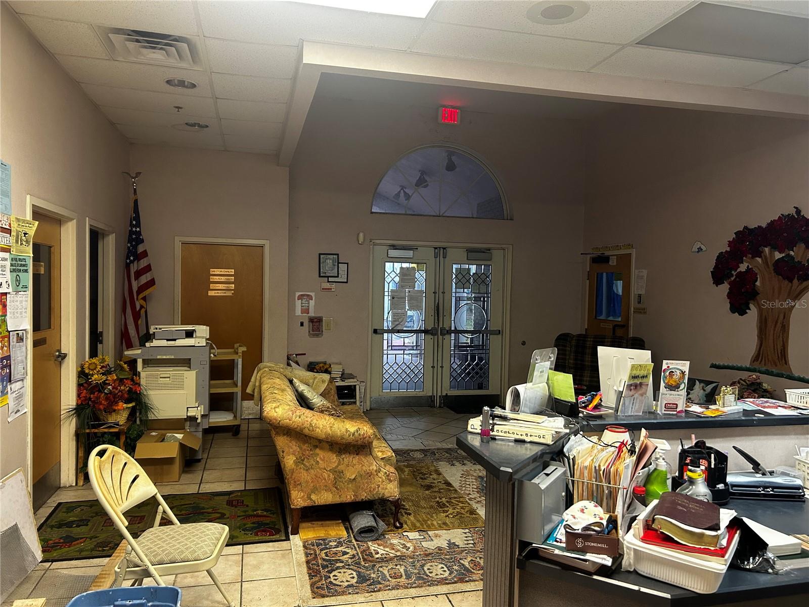 Image 3 of 25 For 1001 Greenwood Boulevard