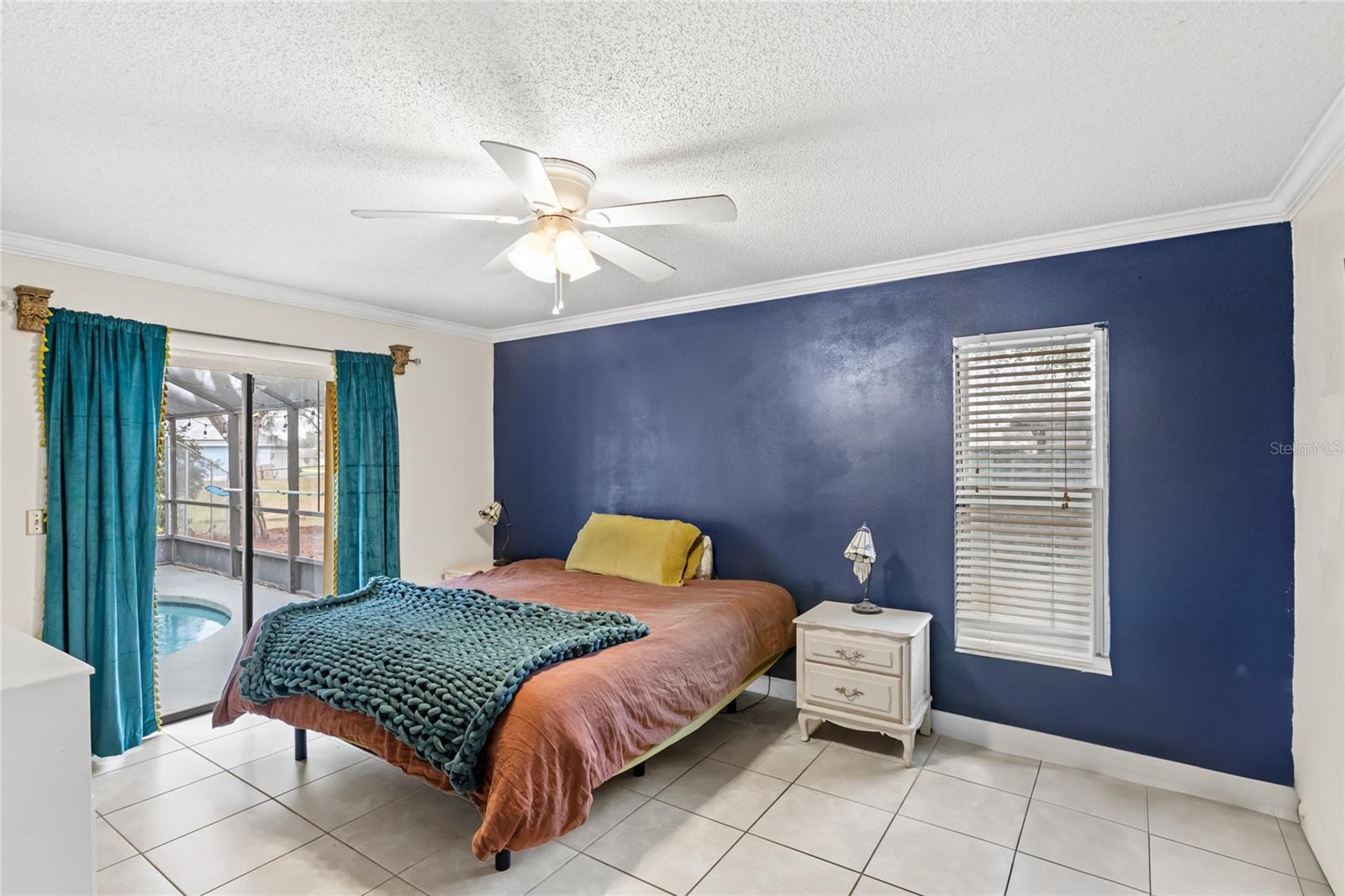 Image 20 of 35 For 100 Honeywood Court
