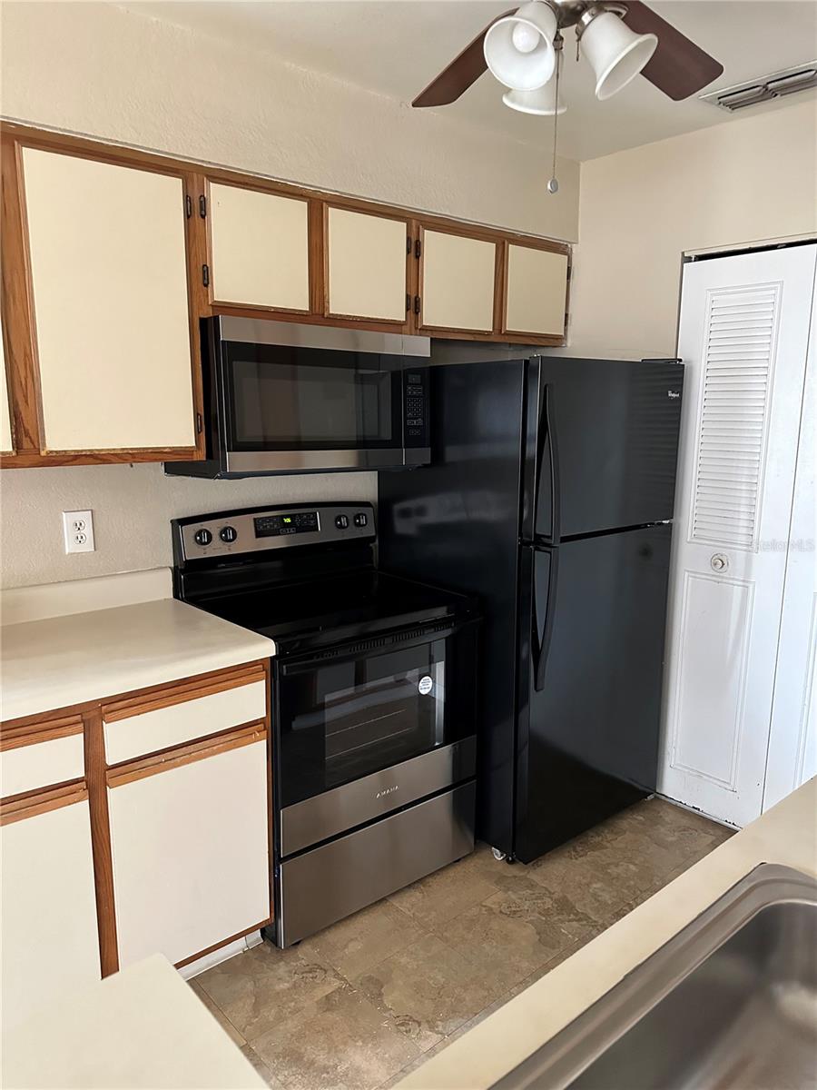 Image 11 of 13 For 1065 Hiawassee Road 1417