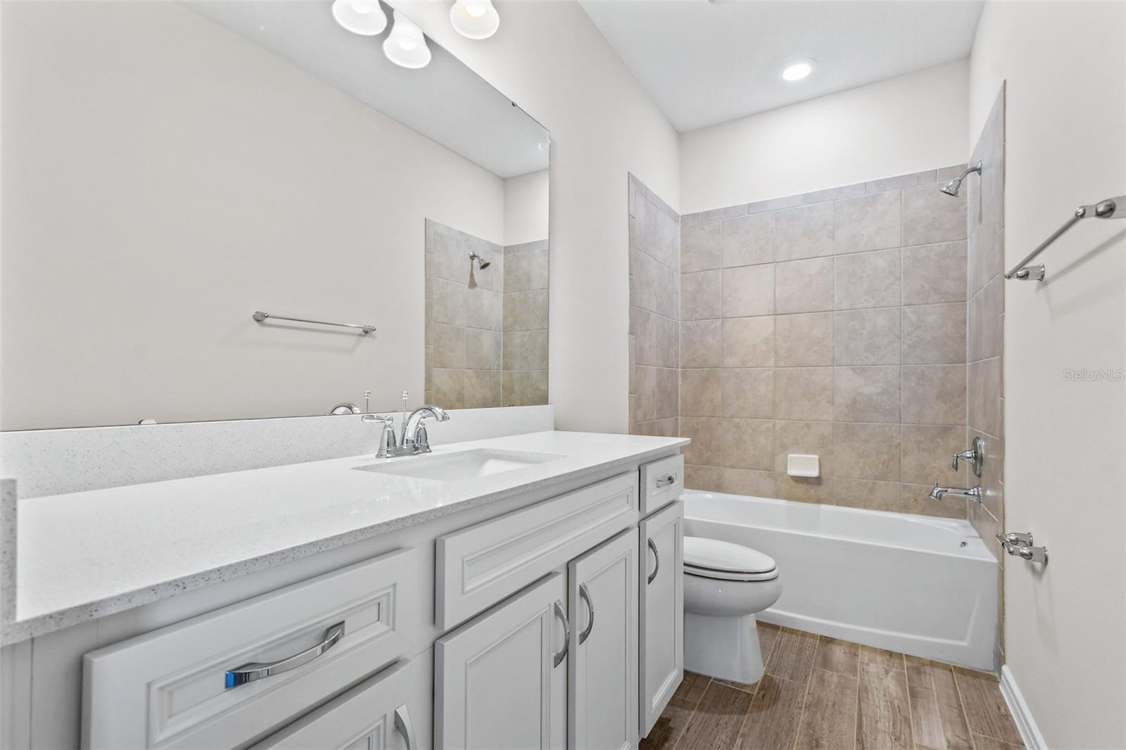 Image 18 of 51 For 13348 Panama Beach Court