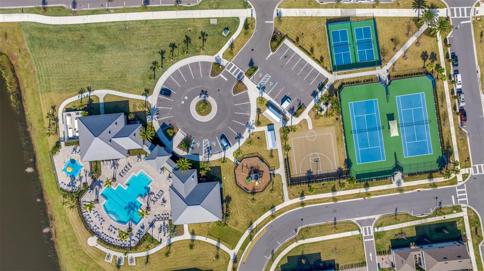 Image 39 of 51 For 13348 Panama Beach Court