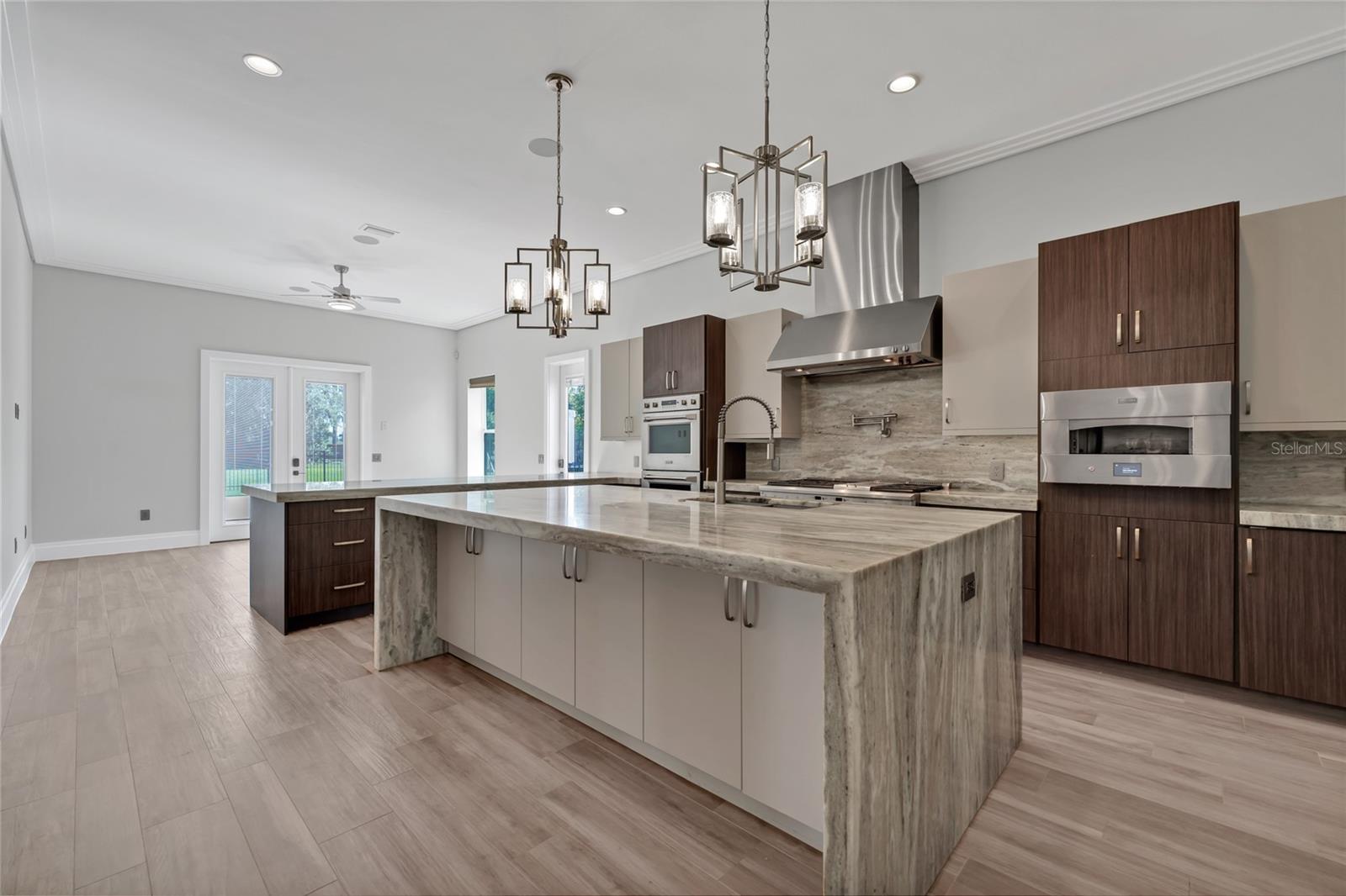 Image 21 of 74 For 13643 Lake Cawood Drive