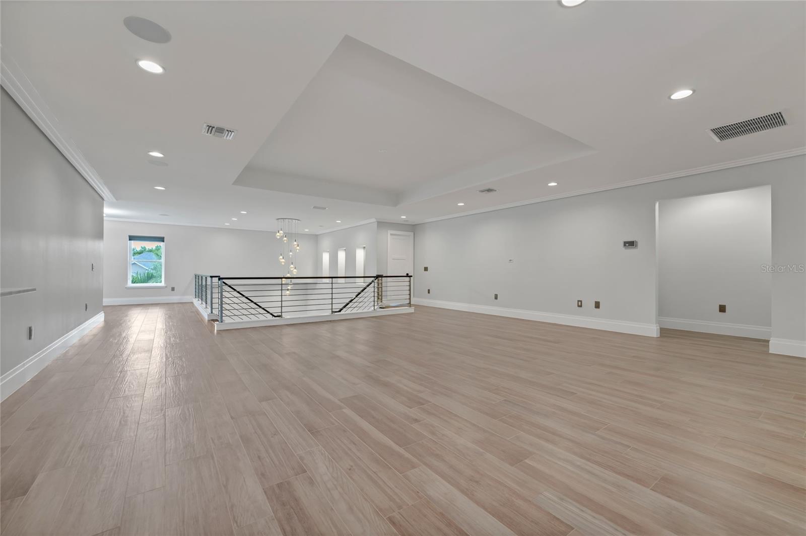 Image 36 of 74 For 13643 Lake Cawood Drive