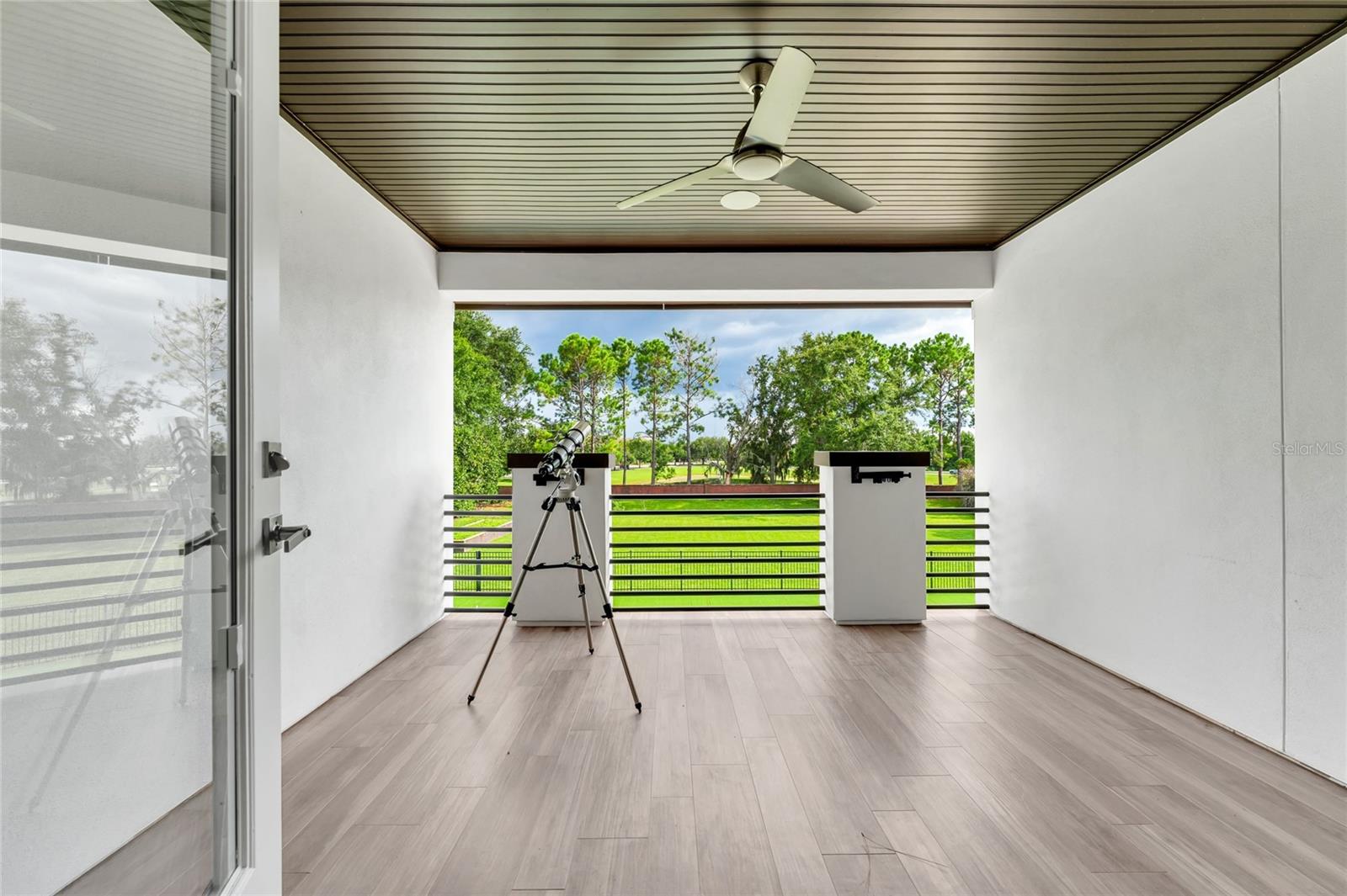 Image 40 of 74 For 13643 Lake Cawood Drive