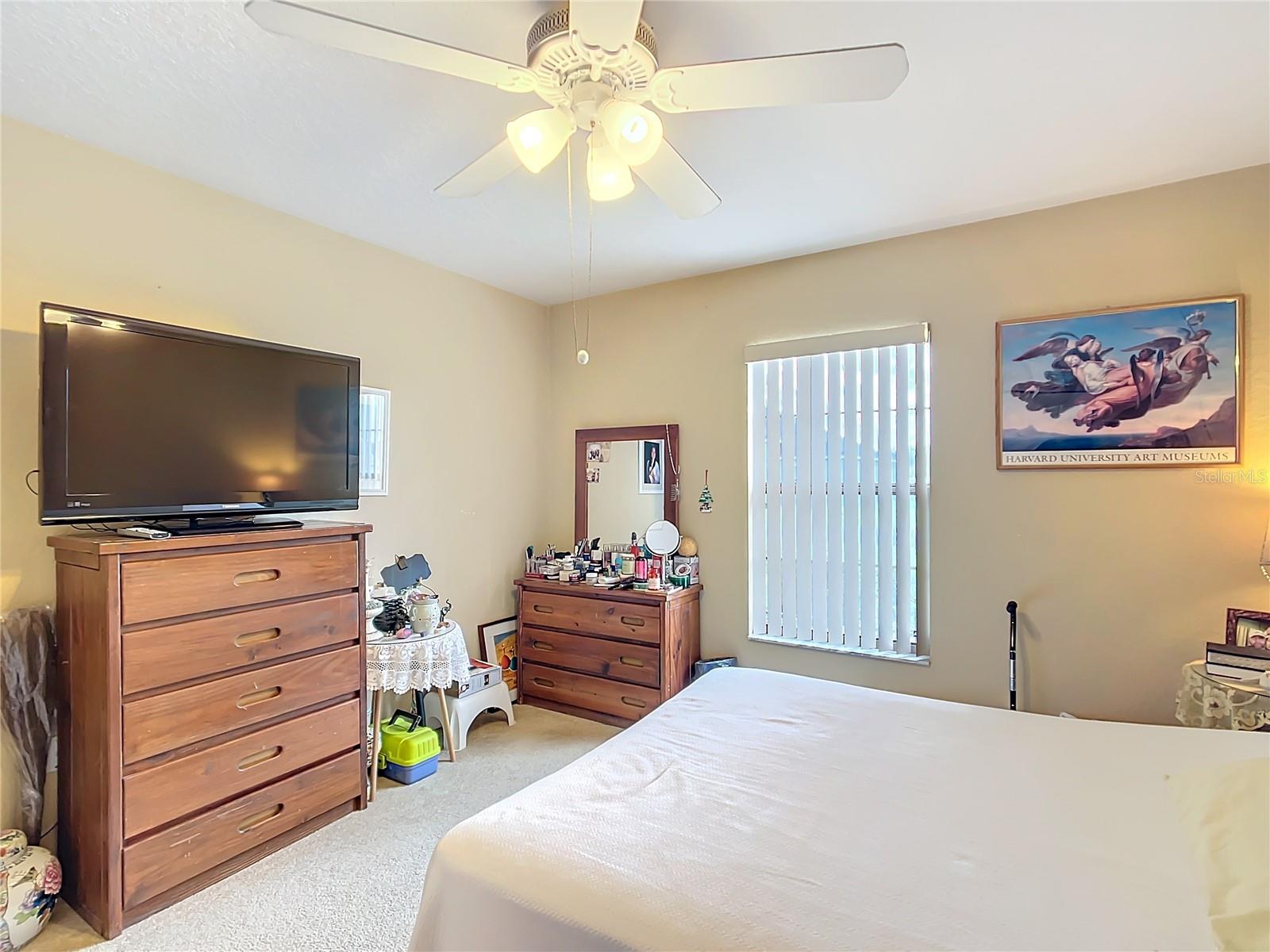 Image 17 of 41 For 5361 92nd Street
