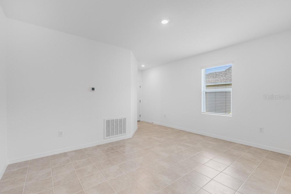 Image 7 of 33 For 7363 Capstone Drive