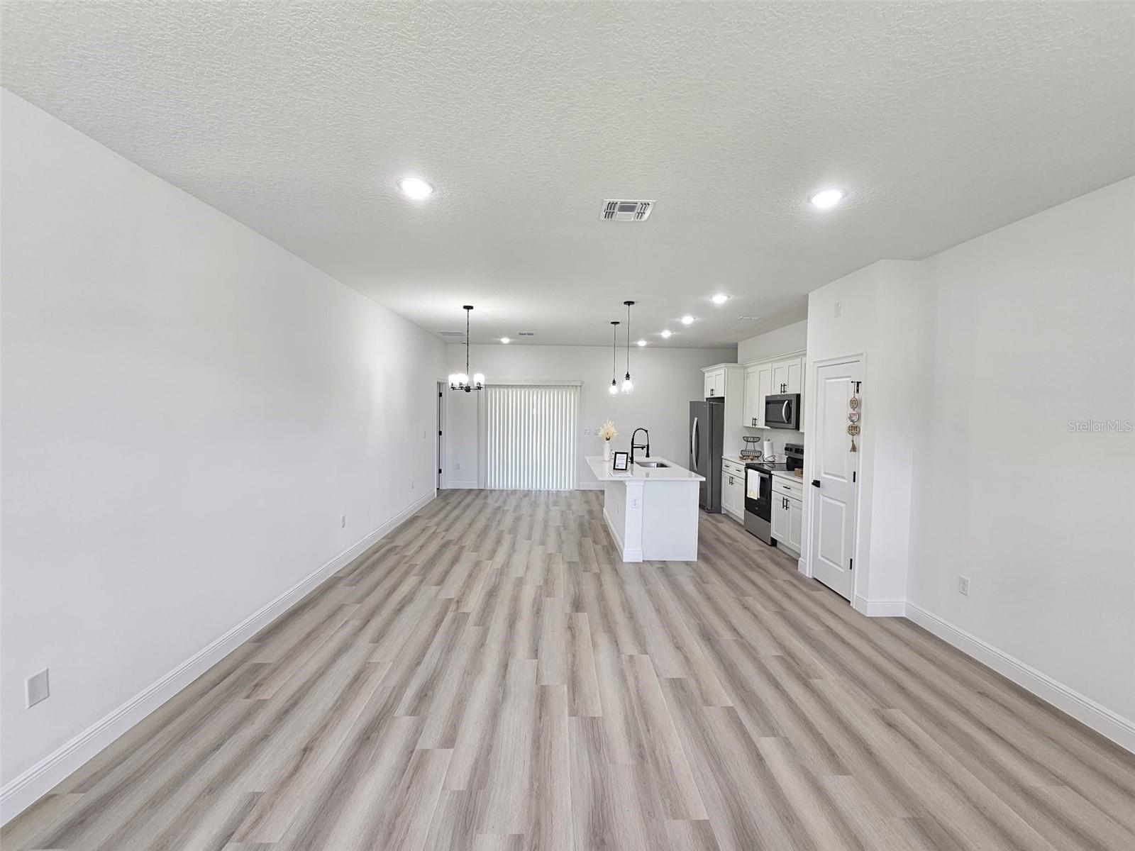 Image 3 of 44 For 7169 Tallwood Drive