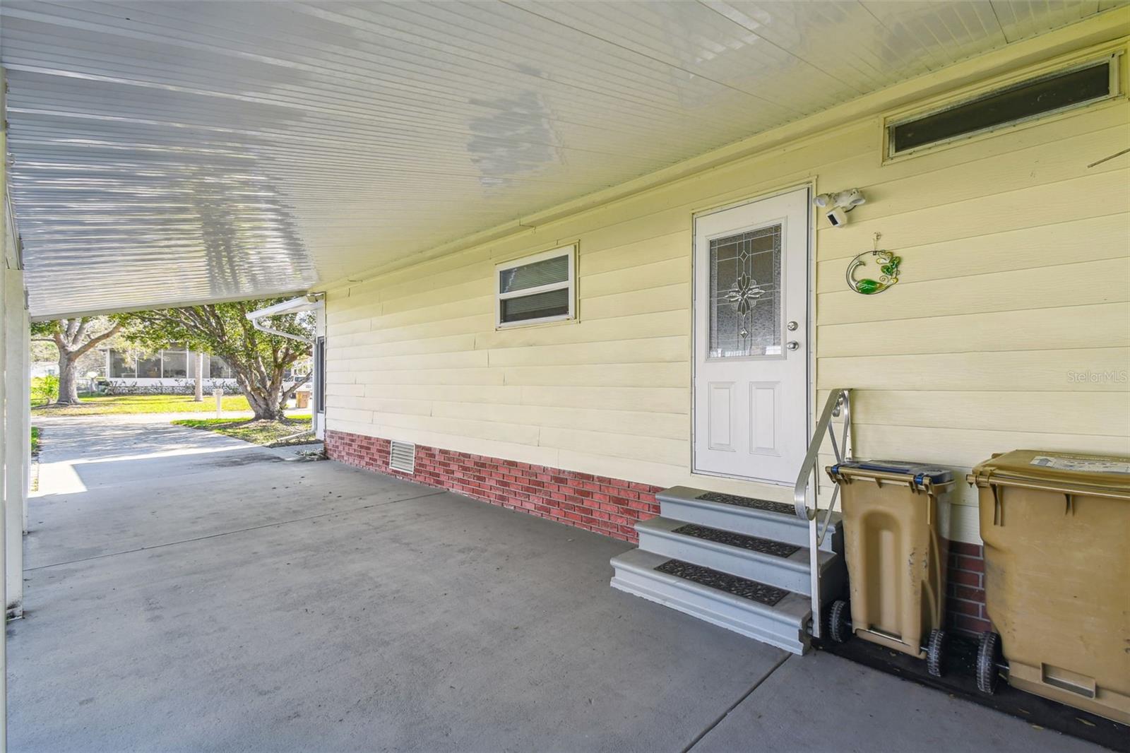 Image 2 of 27 For 2706 Cranmoor Drive