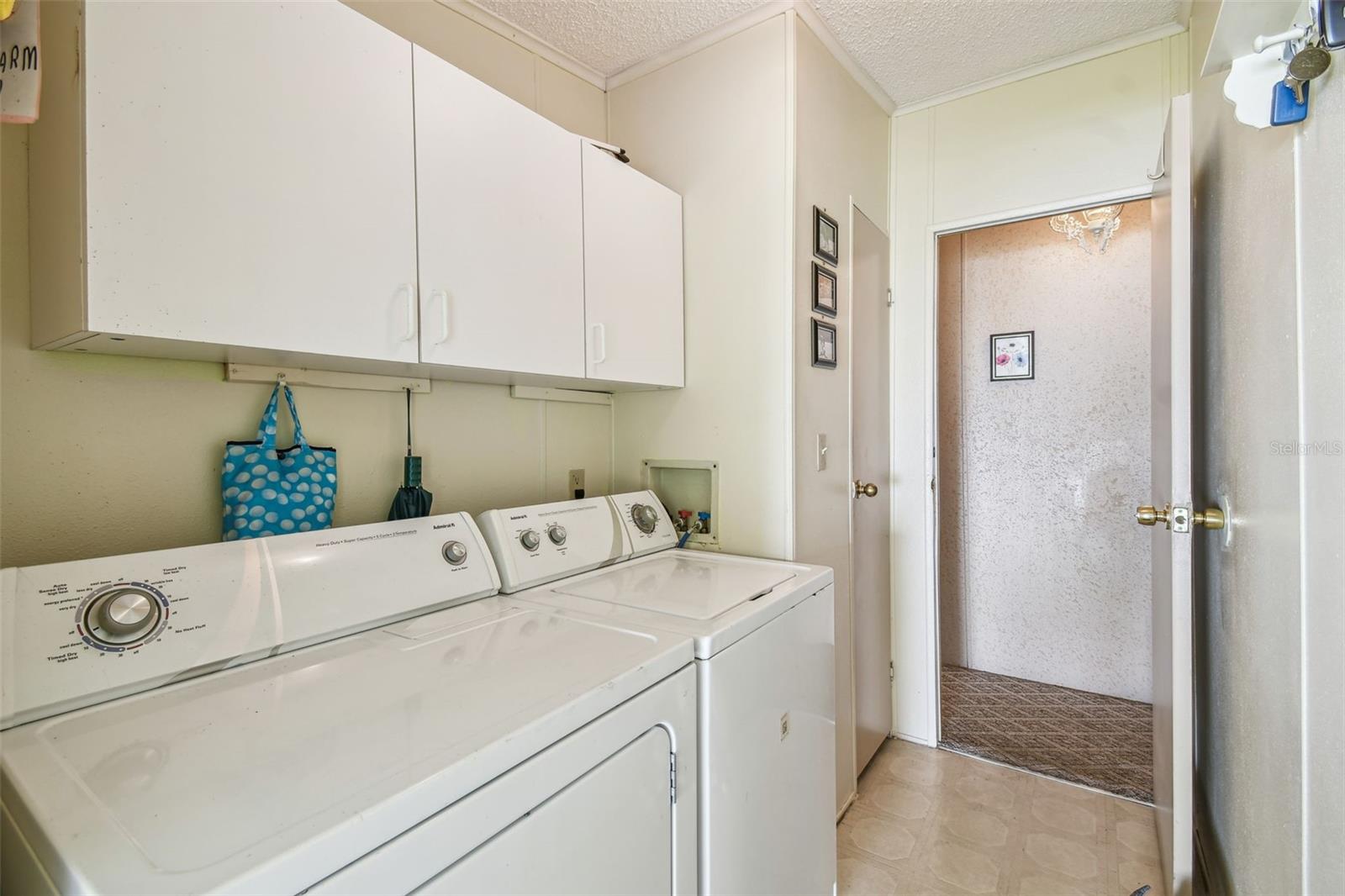 Image 8 of 27 For 2706 Cranmoor Drive