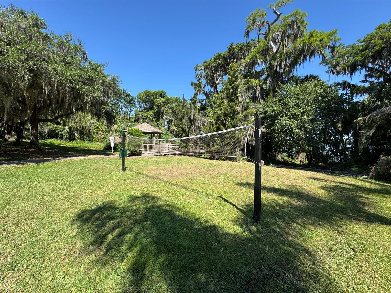 Image 36 of 37 For 619 Blenheim Loop