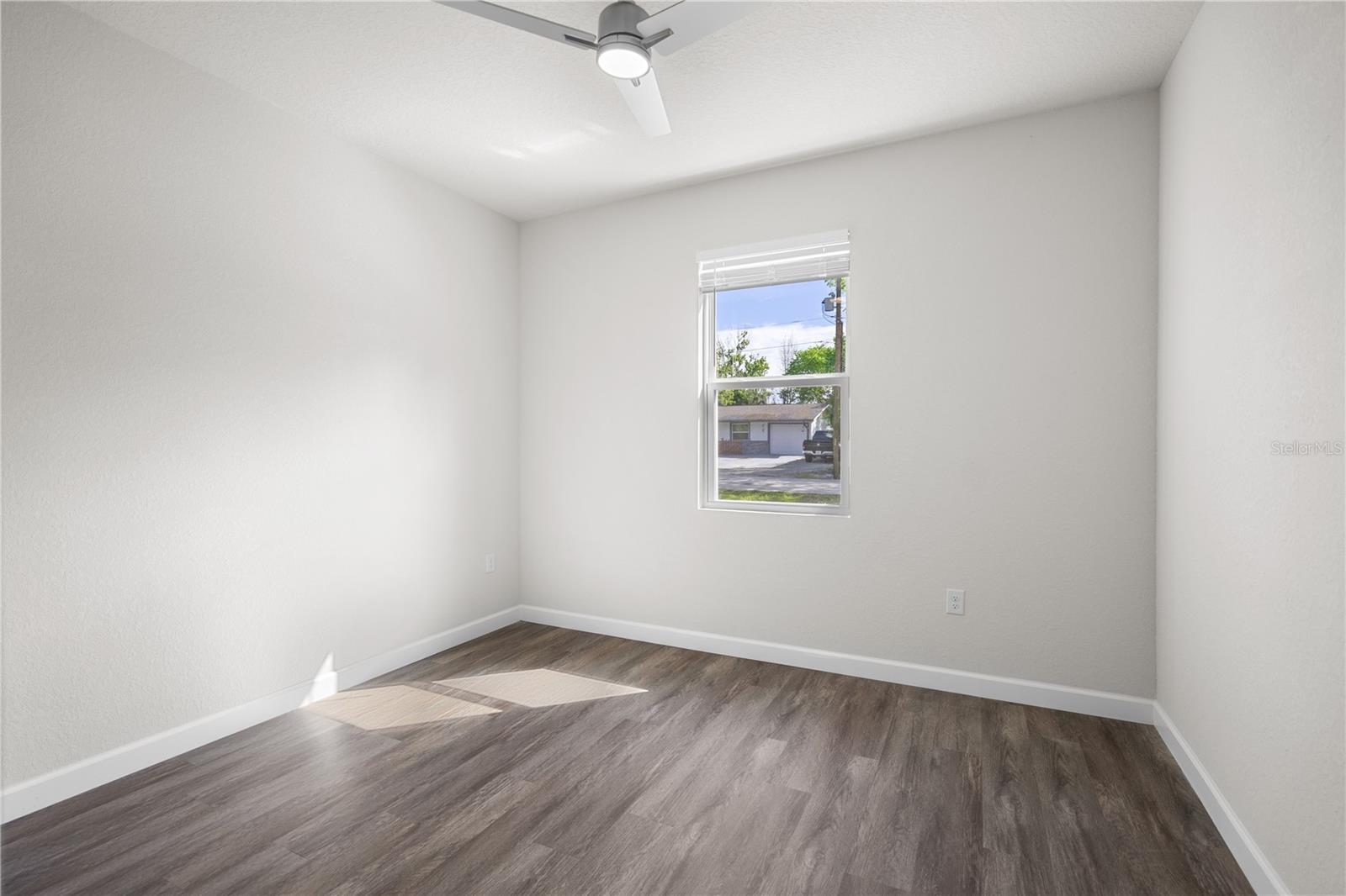 Image 15 of 26 For 4470 Frances Avenue