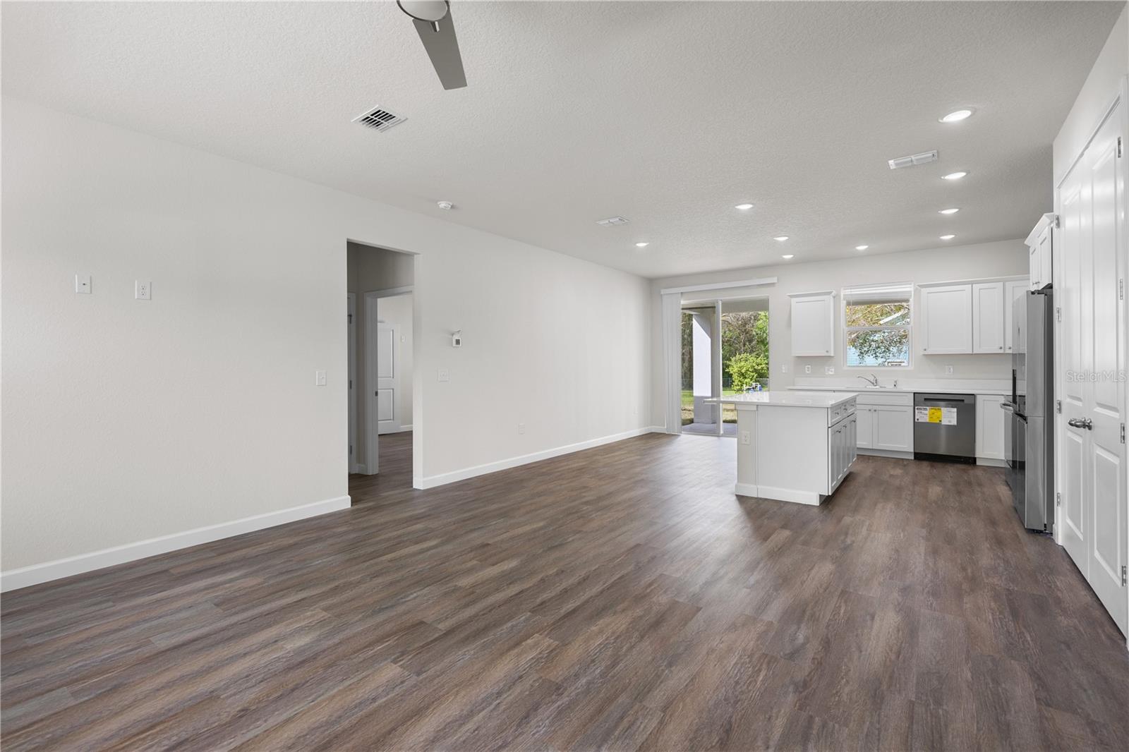 Image 3 of 26 For 4470 Frances Avenue