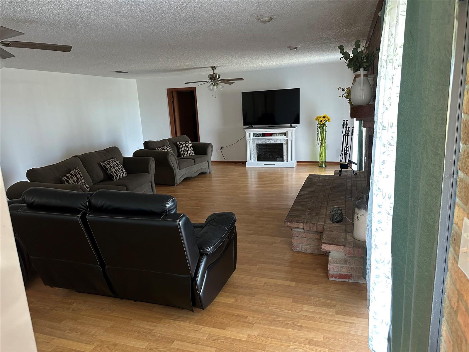 Listing photo id 8 for 13220 225th Road