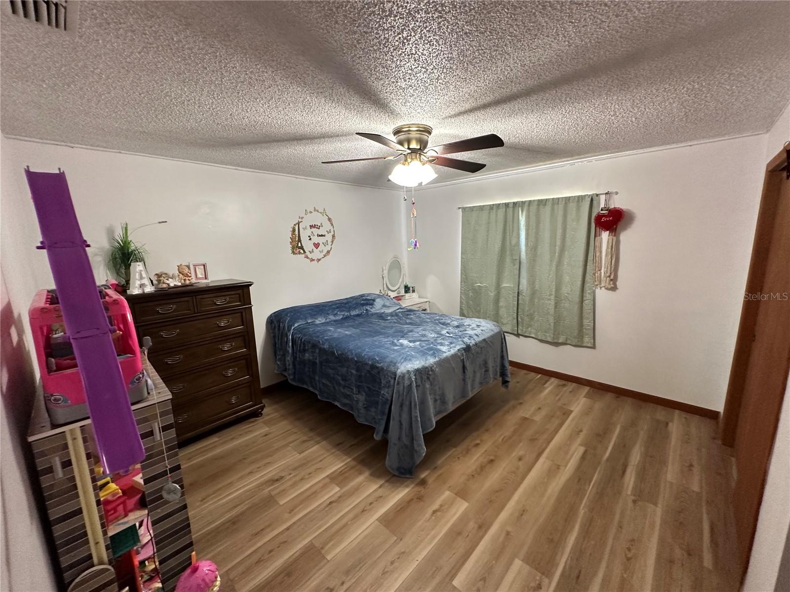 Listing photo id 12 for 13220 225th Road