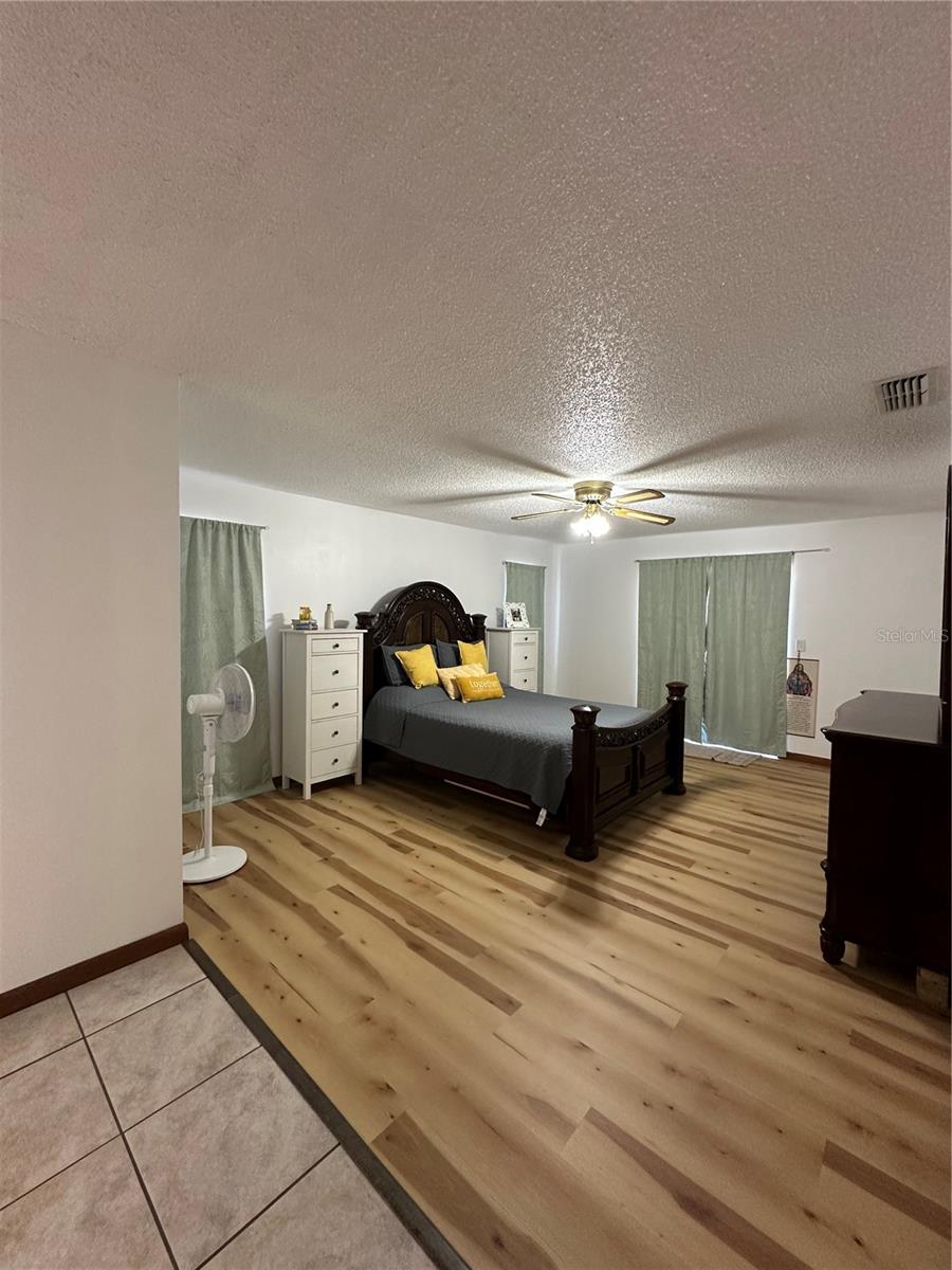 Listing photo id 16 for 13220 225th Road