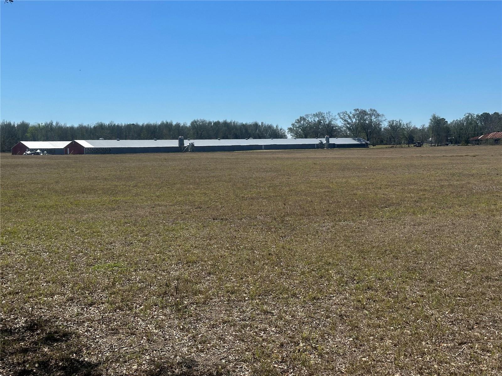Listing photo id 24 for 13220 225th Road