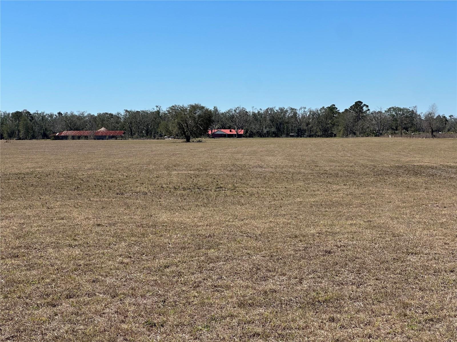 Listing photo id 25 for 13220 225th Road
