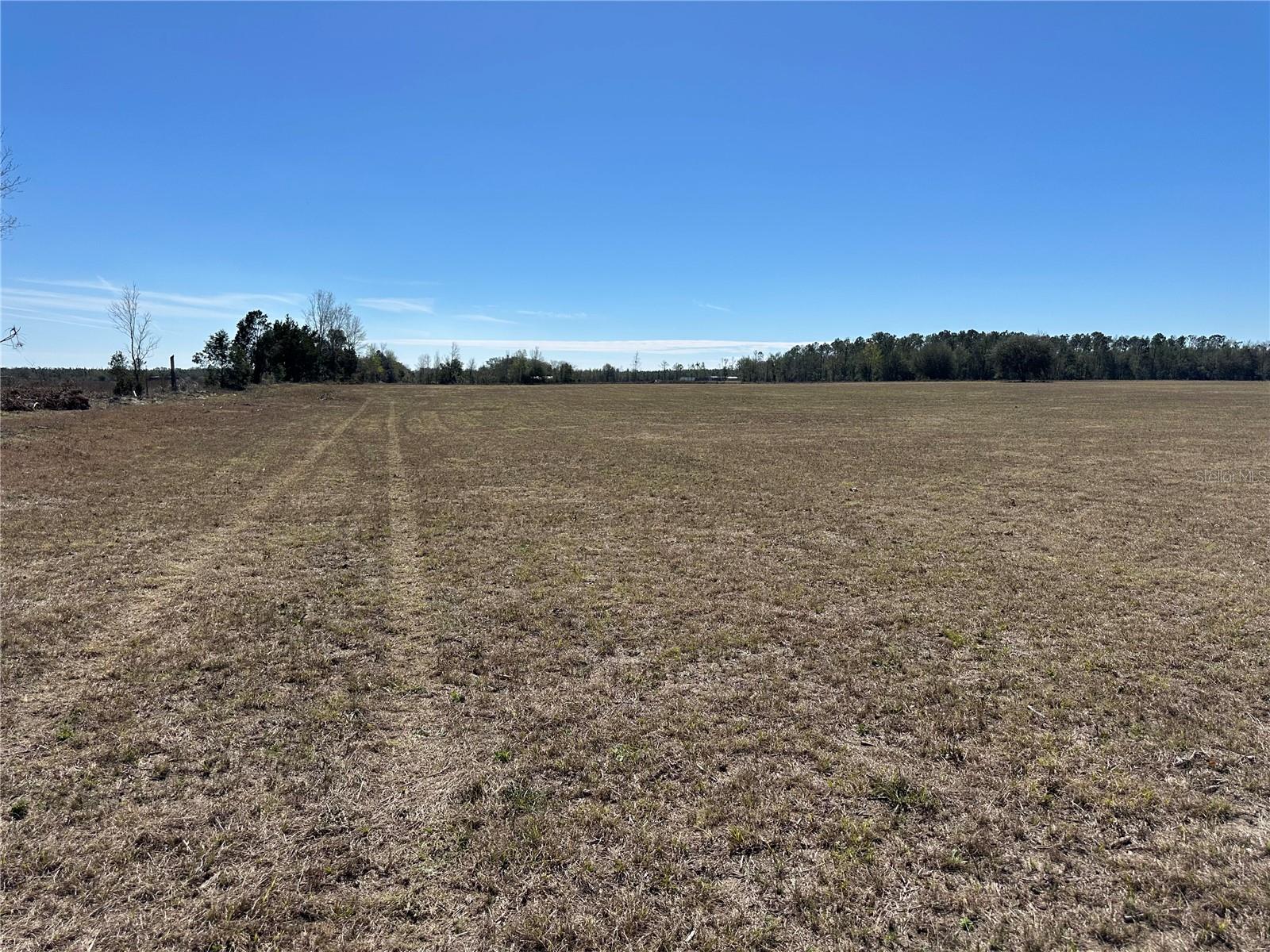 Listing photo id 26 for 13220 225th Road