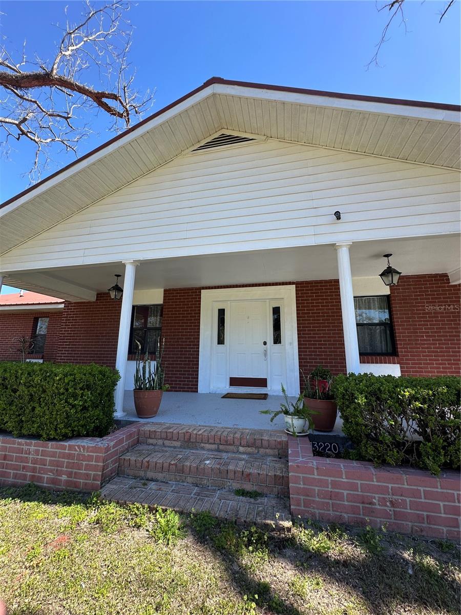 Listing photo id 1 for 13220 225th Road