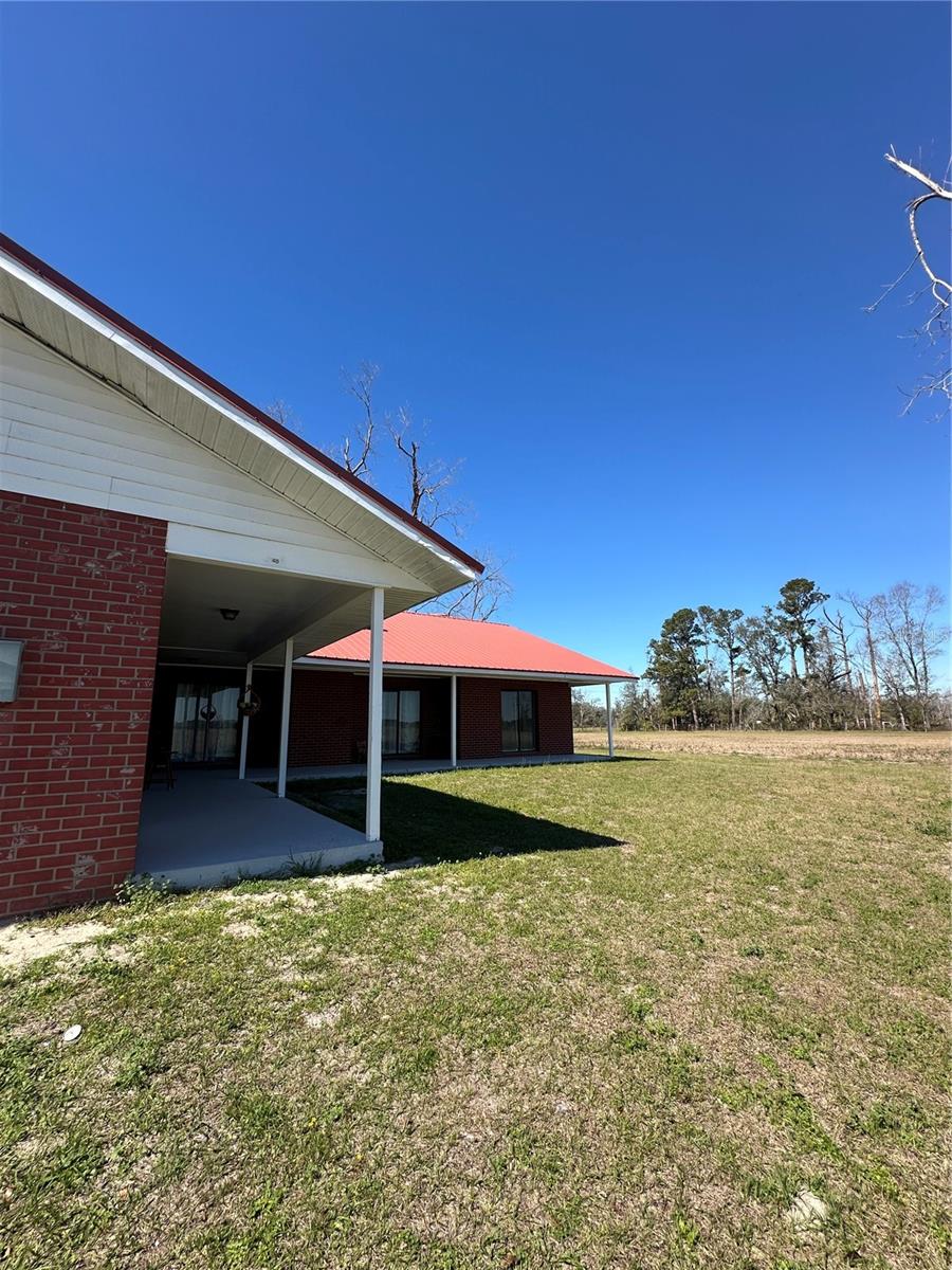 Listing photo id 5 for 13220 225th Road