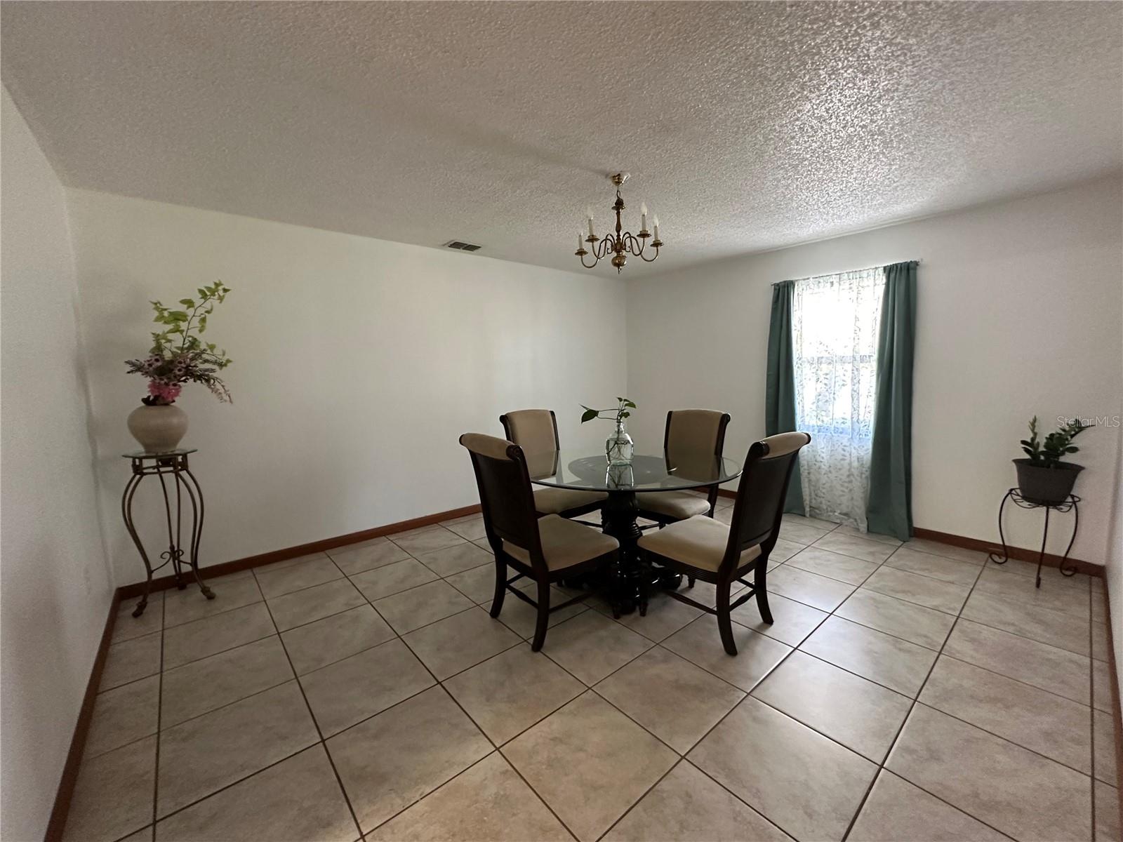 Listing photo id 7 for 13220 225th Road
