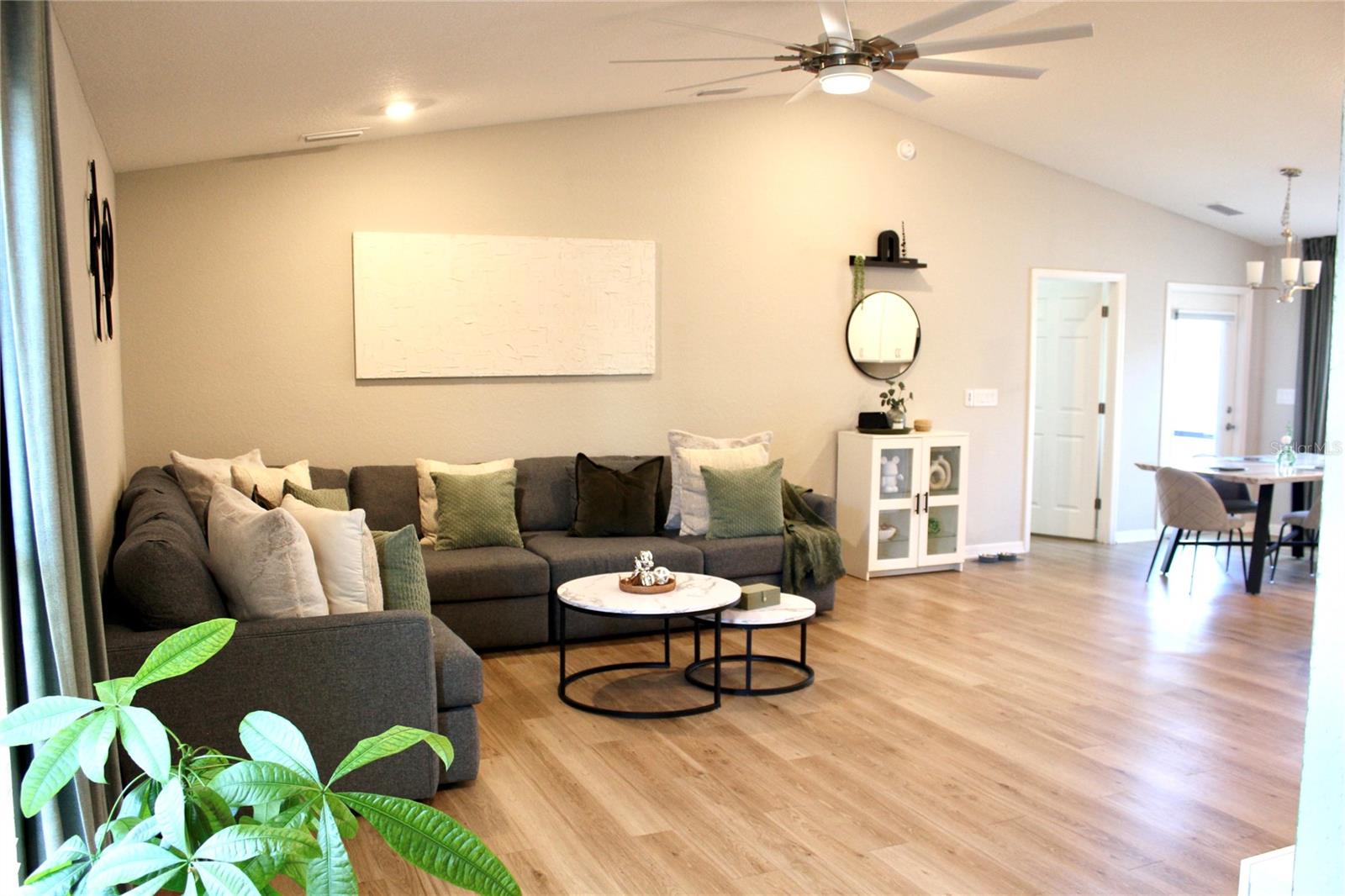 Image 10 of 79 For 2294 Sunset Way