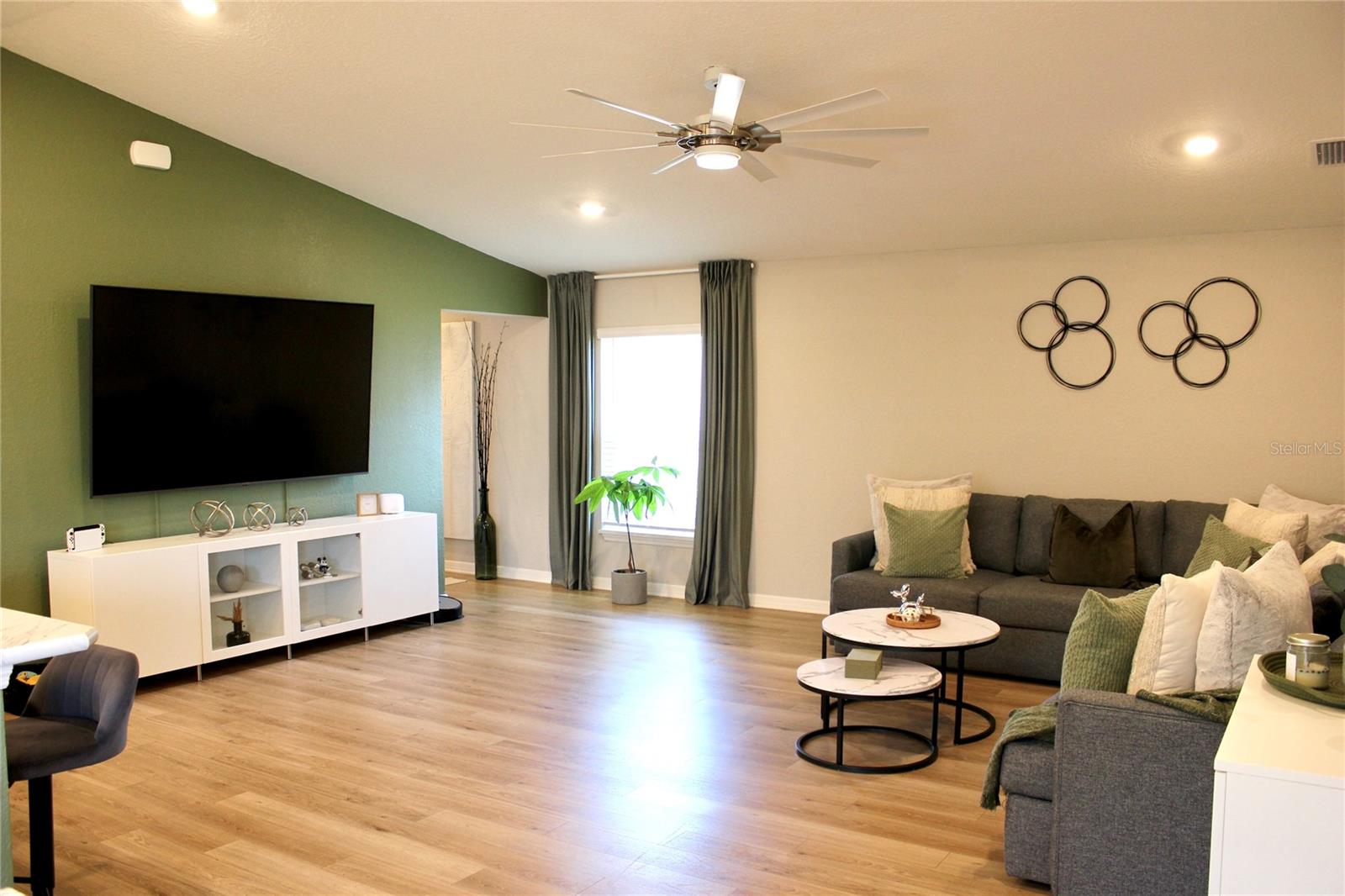 Image 12 of 79 For 2294 Sunset Way