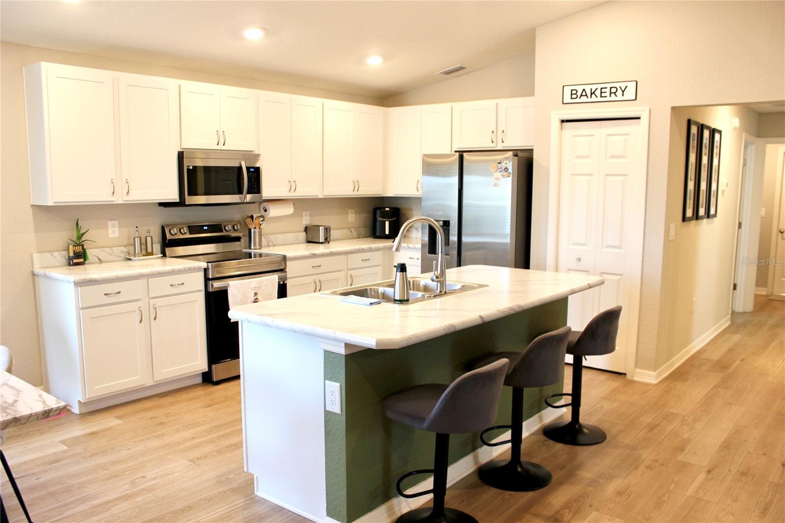 Image 21 of 79 For 2294 Sunset Way