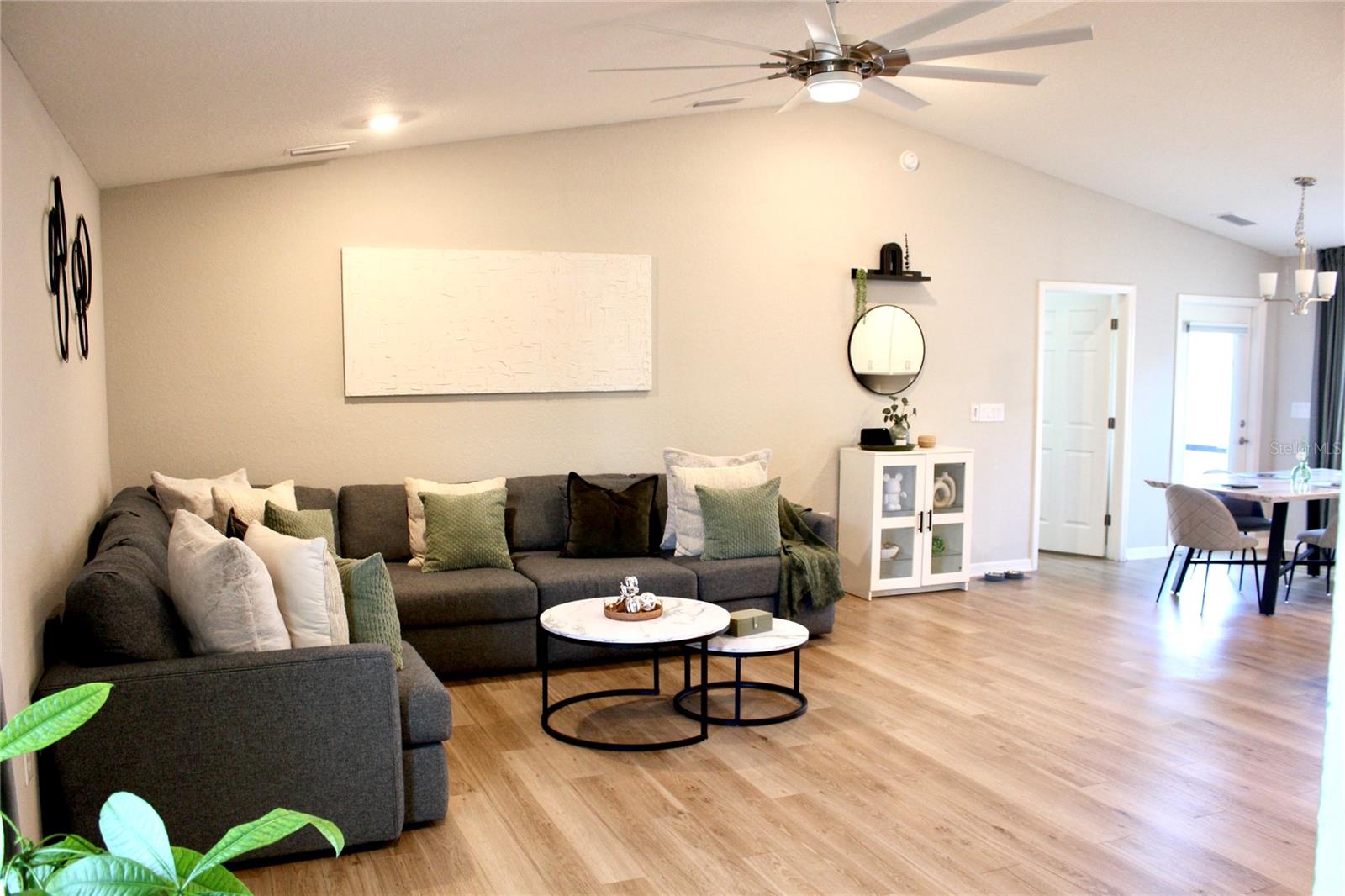 Image 8 of 79 For 2294 Sunset Way