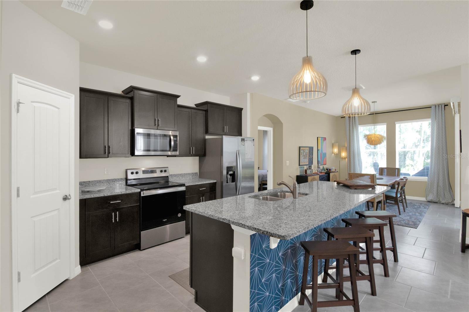 Image 14 of 39 For 1612 Barberry Drive