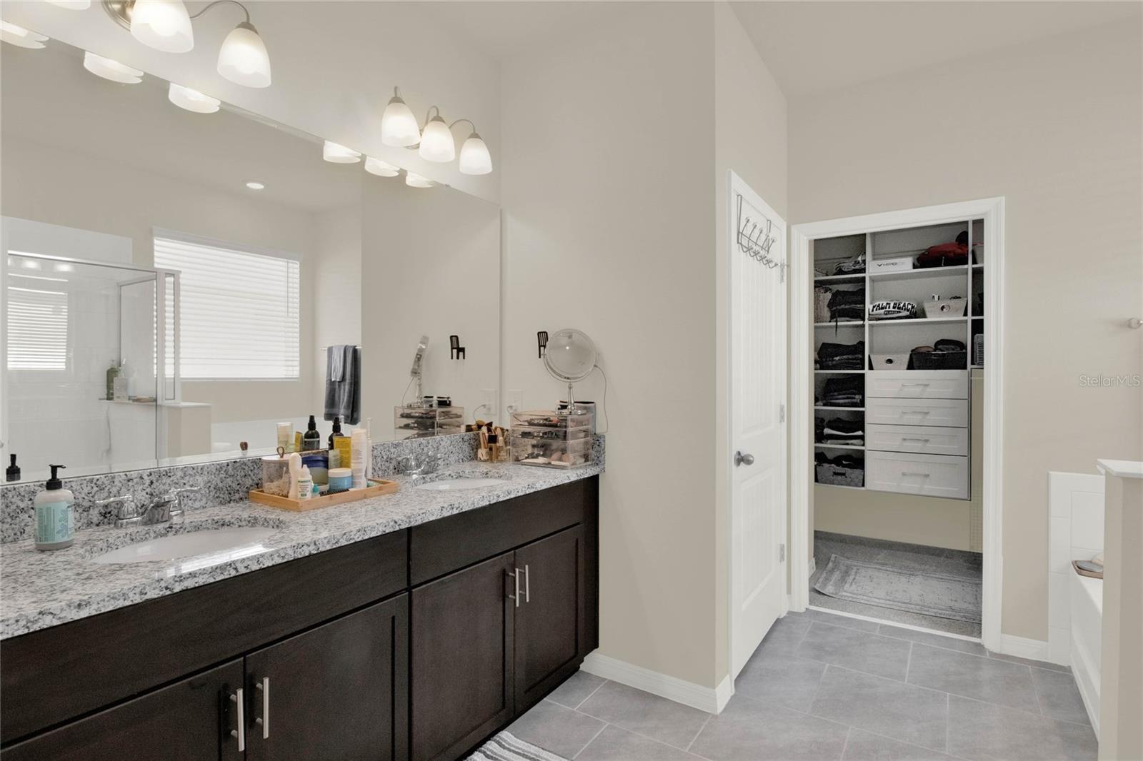 Image 27 of 39 For 1612 Barberry Drive