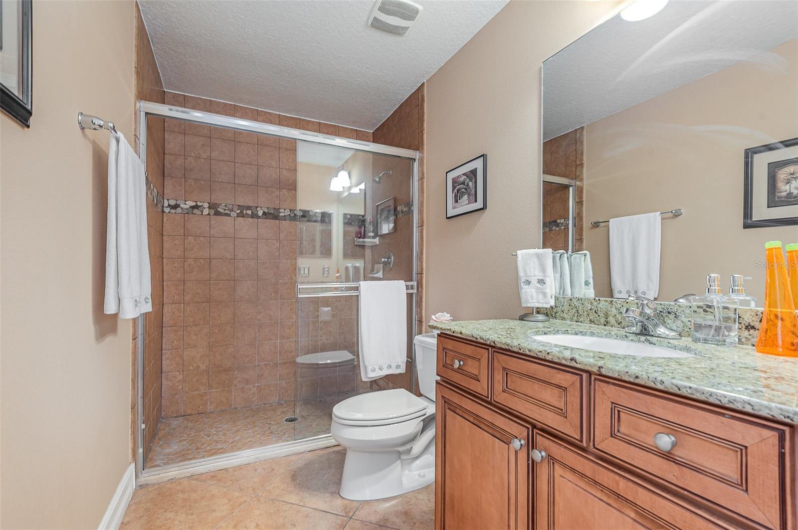 Image 13 of 23 For 3203 Washington Avenue 603a