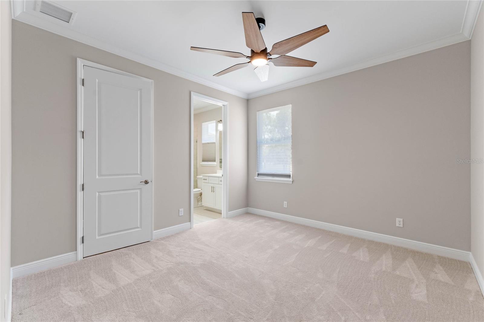Image 39 of 85 For 15523 Trotting Horse Lane