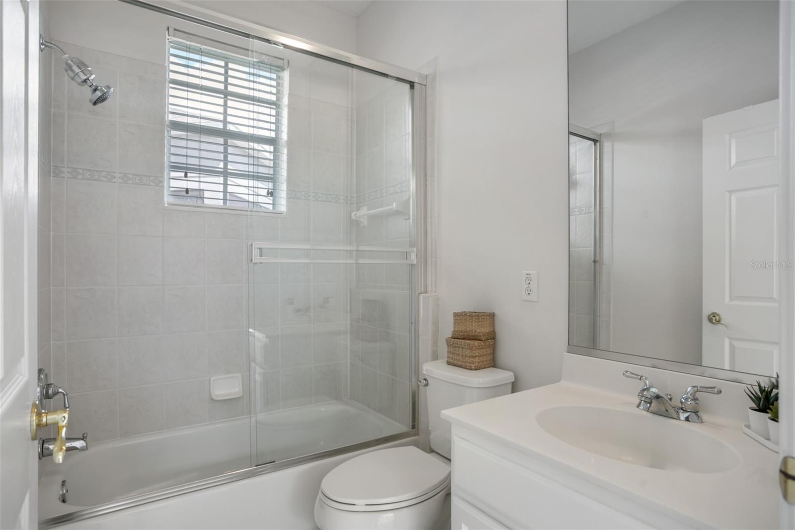Image 25 of 47 For 11537 Claymont Cir