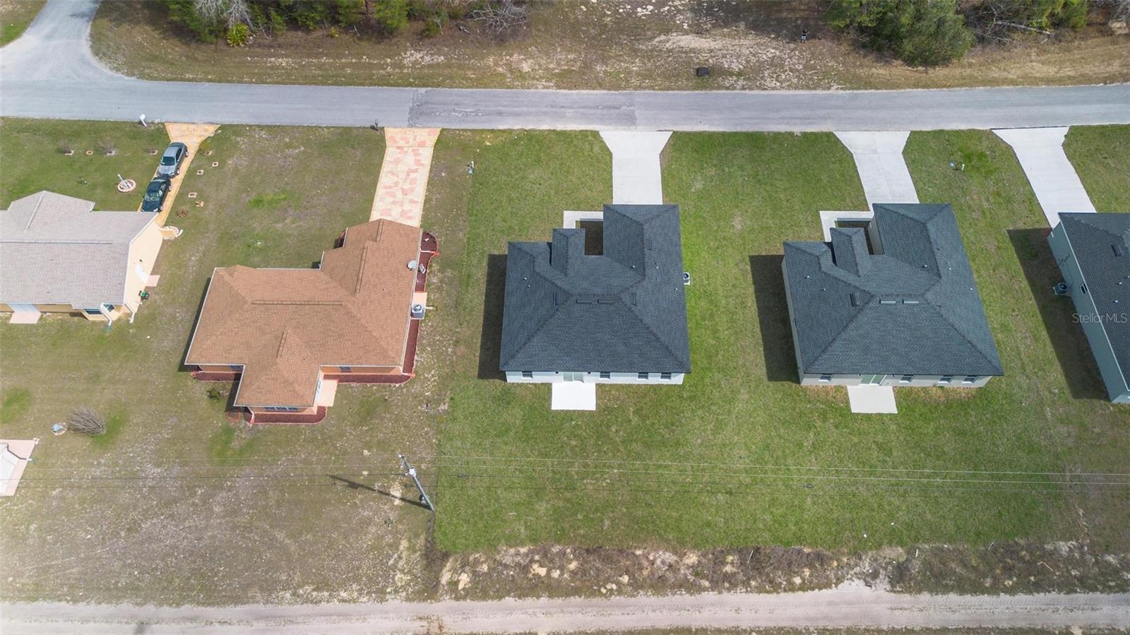Image 38 of 48 For 17046 Sw 44th Cir