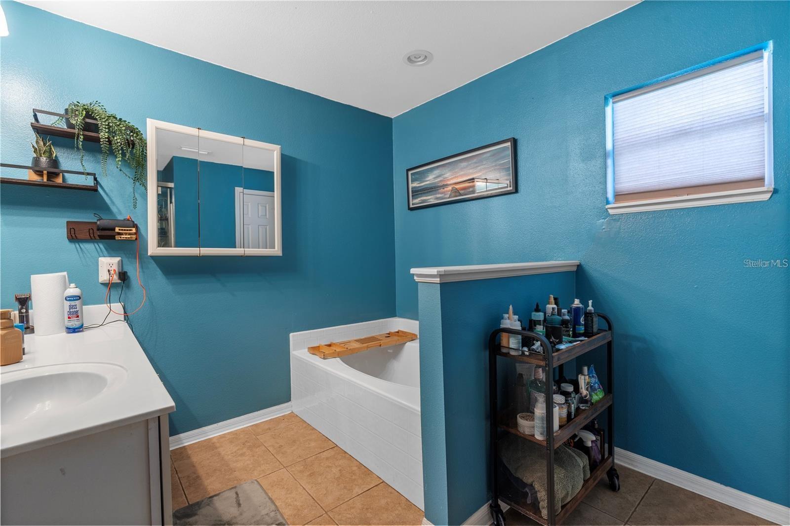 Image 30 of 41 For 57 Ryarbor Drive
