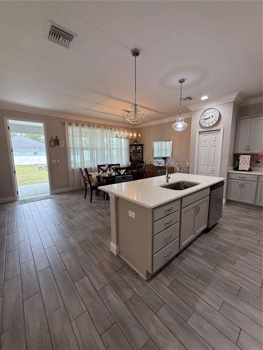 Image 9 of 38 For 4590 99th Street