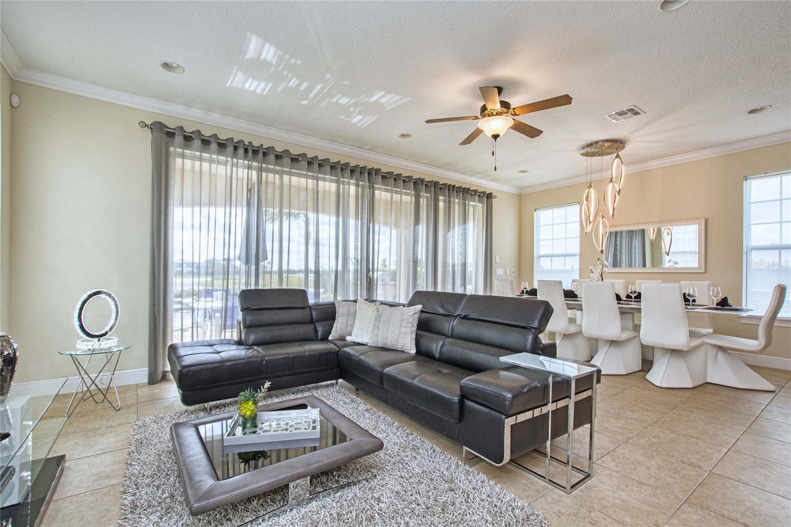 Image 16 of 41 For 7824 Loxahatchee Court