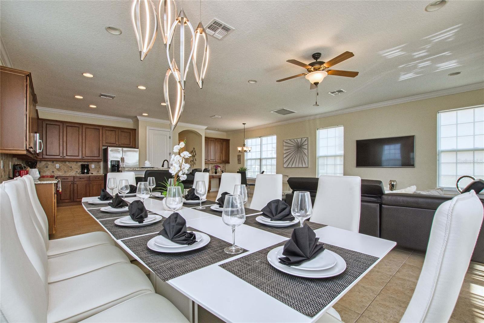 Image 17 of 41 For 7824 Loxahatchee Court